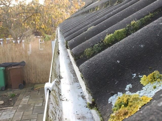 Gutter Cleaners in Rotherham